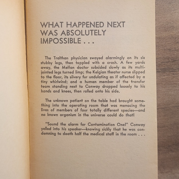 Lot of 3 Vintage Science Fiction Fantasy Books - Picture 2 of 11